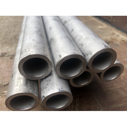 Титановая труба 102х18мм ПТ1М бш ГОСТ 21945-76