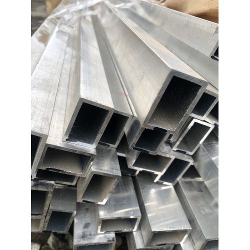 Труба алюминиевая квадратная АД31Т1 50х50х3